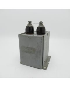 23F44 General Electric Oil-filled Capacitor 4muf  3kvdc (Pull)